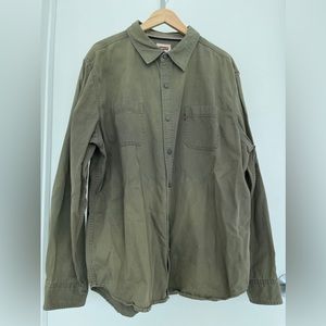 Levi’s shirt, unisex